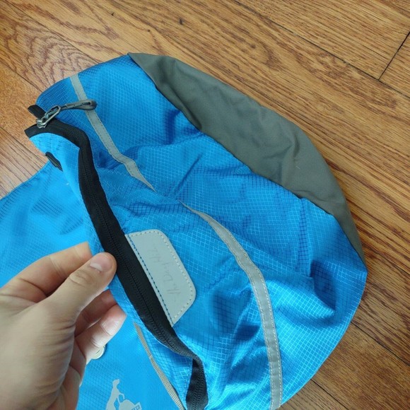 The Day Hiker Dog Backpack Teal Medium-Large Dog Pockets Hiking Rugged - Picture 4 of 8